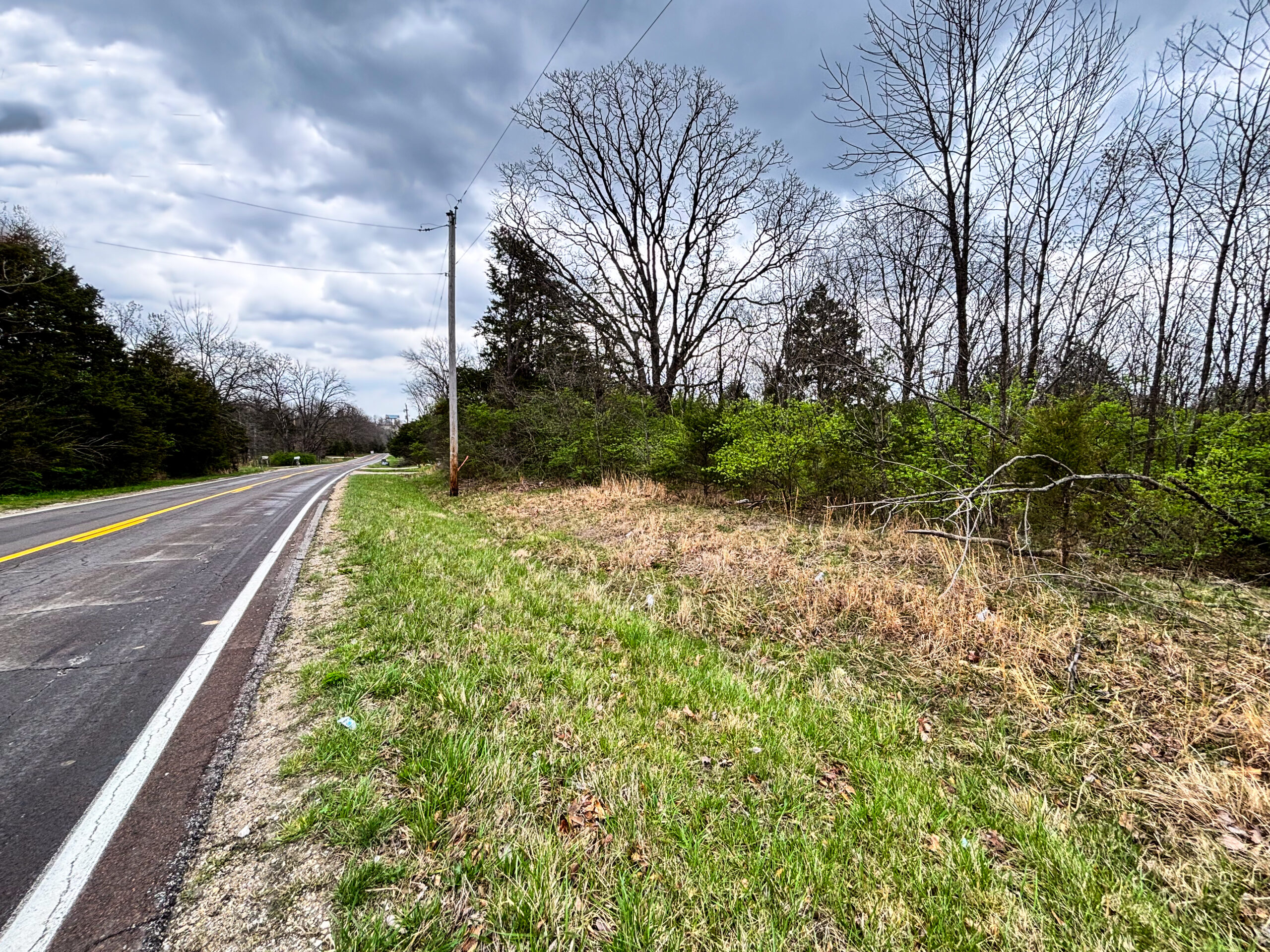 0.5 acres N. Service Rd