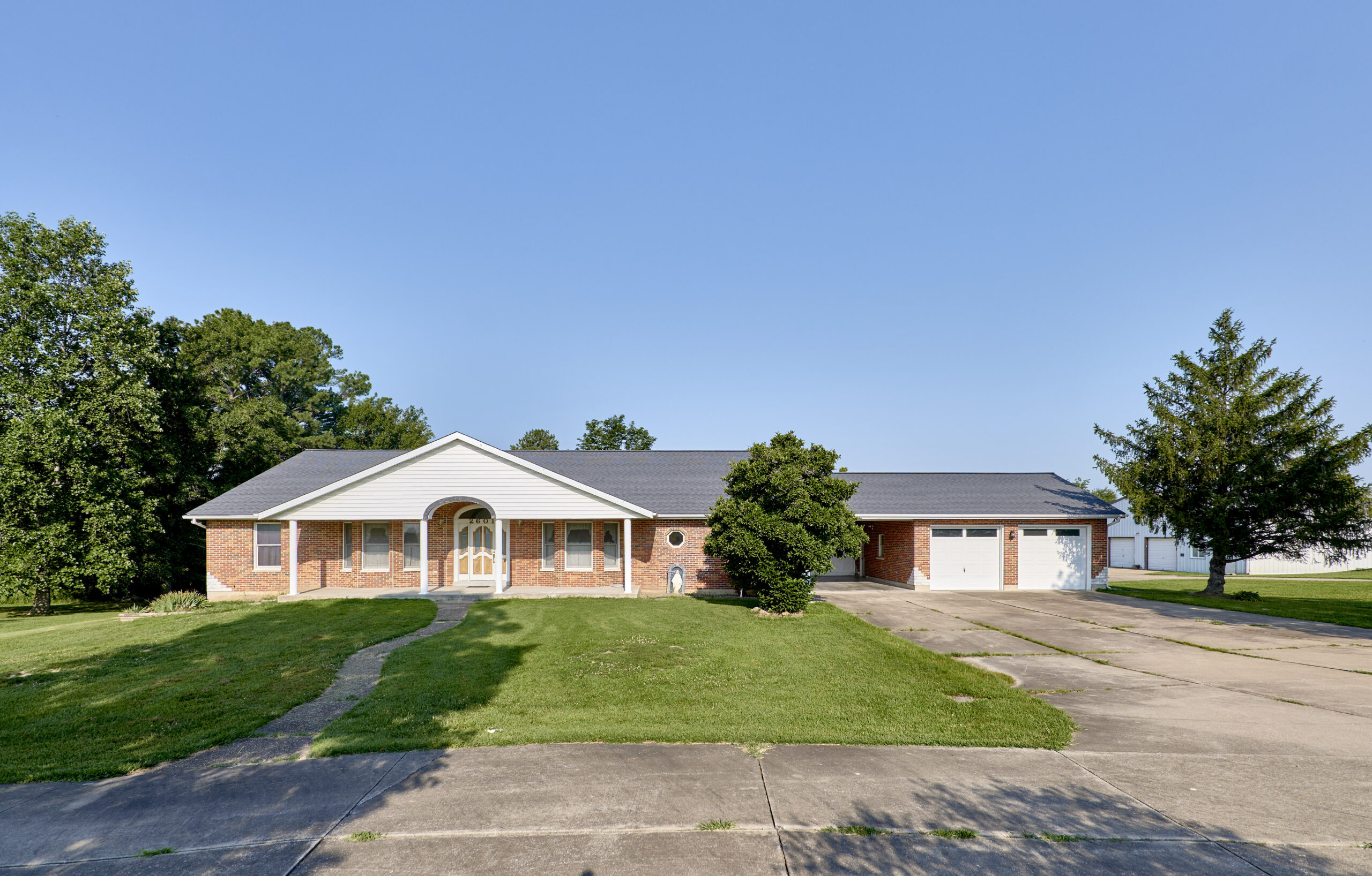 2601 N State Hwy 47 front view